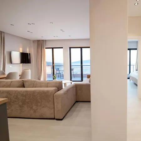 Appartamento Alnes Sarandë