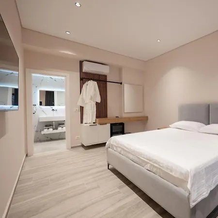 Alnes Appartamento Sarandë